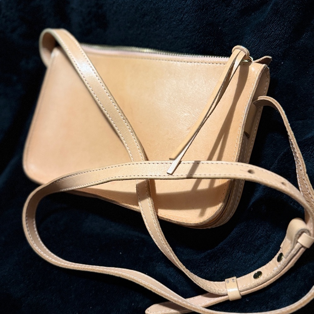 MADEWELL The Simple Crossbody in Nude* - Picture 12 of 13